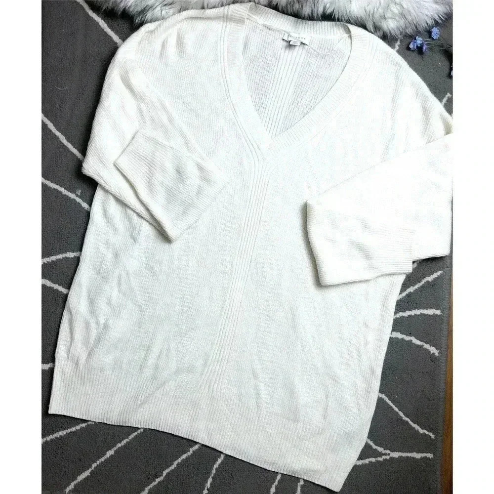 Topshop Size 12 Sweater V Neck Long Sleeves Pullover White Sweater NWT